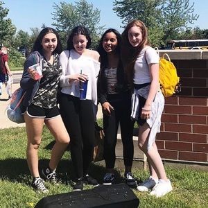 Meet your Posher, Barjona